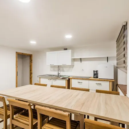 Pr'lukcevih With 4 Bedrooms & Indoor Sauna Tatil Evi Kanal