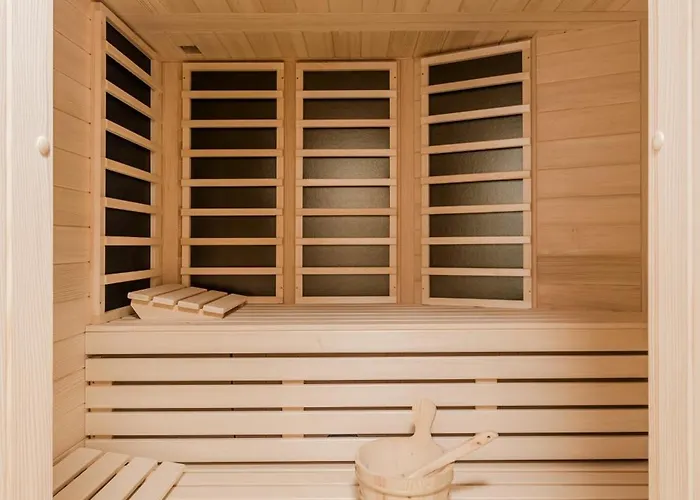 Pr'lukcevih With 4 Bedrooms & Indoor Sauna Dom wakacyjny Kanal