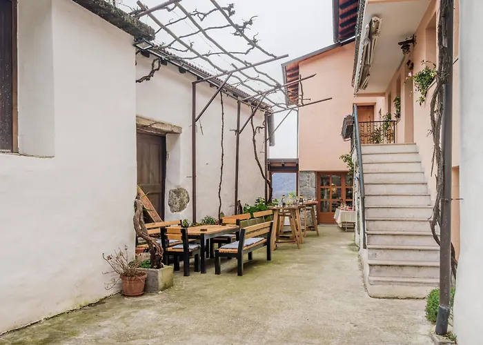 Pr'lukcevih With 4 Bedrooms & Indoor Sauna Dom wakacyjny