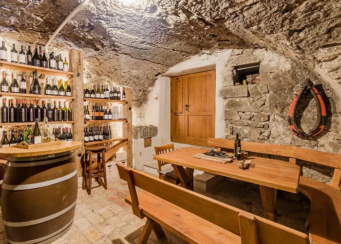 Pr'lukcevih With 4 Bedrooms & Indoor Sauna *