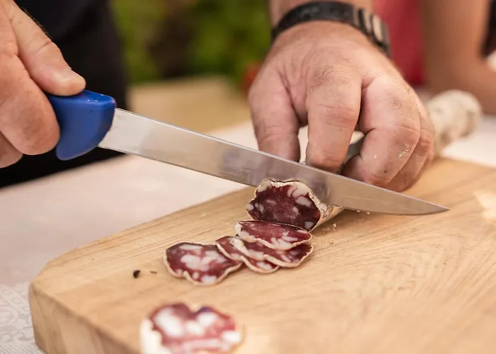 Pr'lukcevih With 4 Bedrooms & Indoor Sauna Dom wakacyjny *