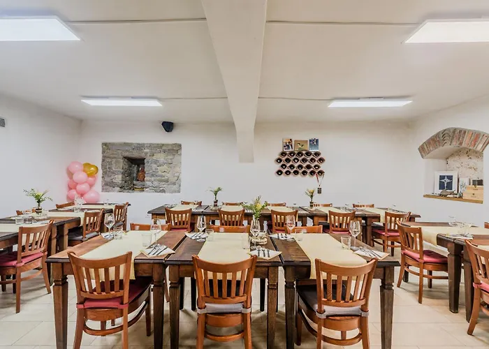 Pr'lukcevih With 4 Bedrooms & Indoor Sauna